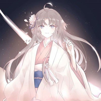 女子开车忘拉手刹把自己撞了